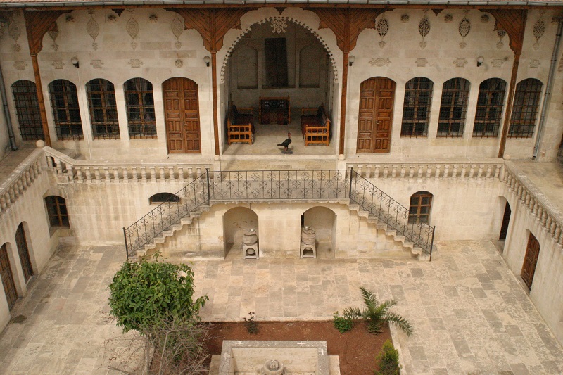Meclis Evi (Şahap Bakır Evi - İsa Beden Evi)